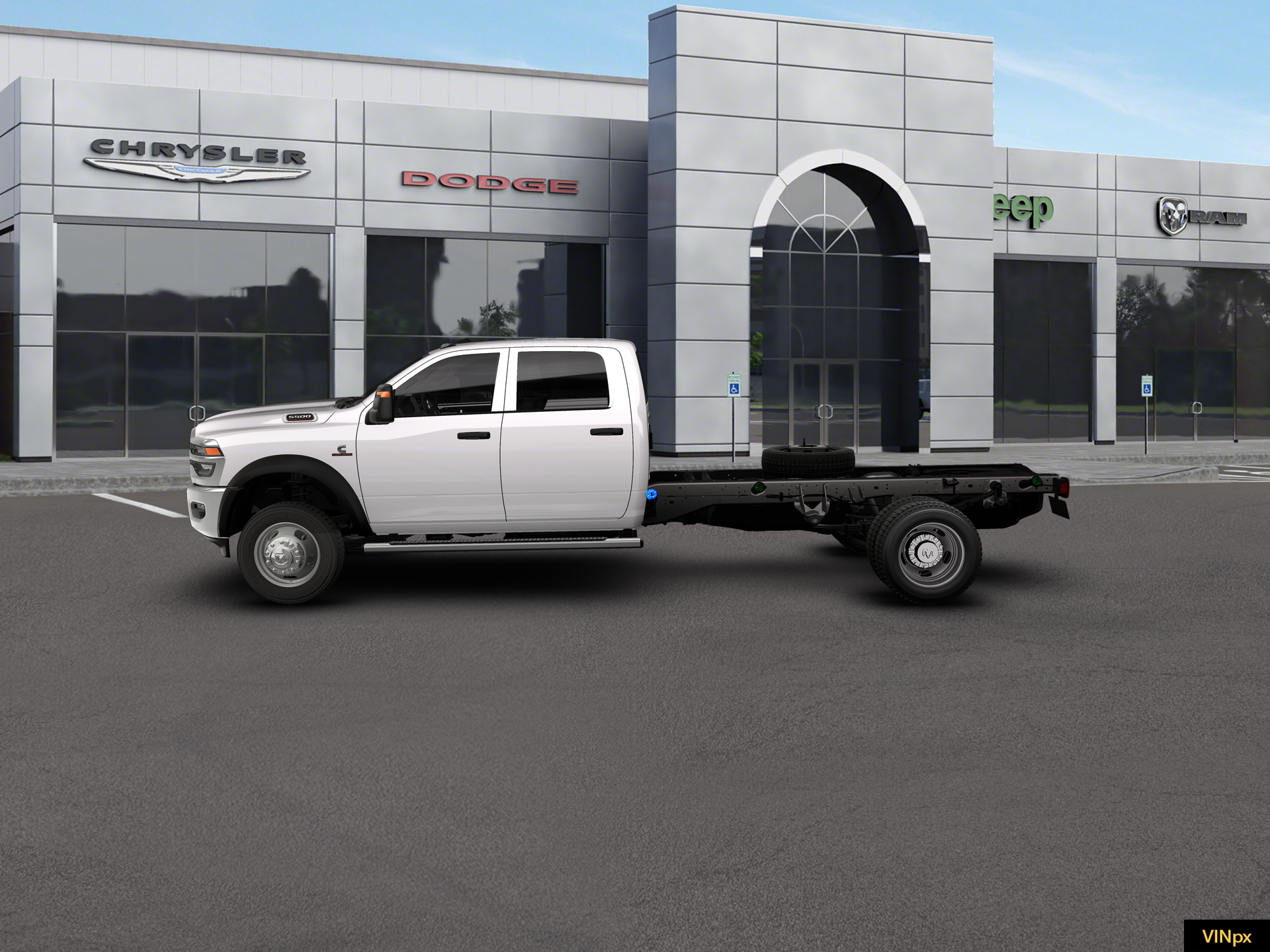 2026 RAM Ram 5500 Chassis Cab RAM 5500 TRADESMAN CHASSIS CREW CAB 4X4 84' CA