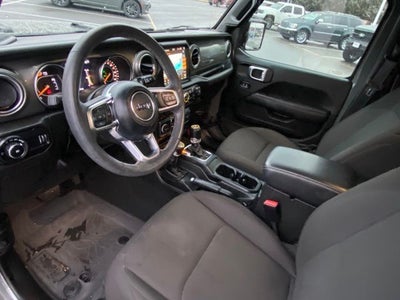 2023 Jeep Wrangler 4-Door Sahara 4x4