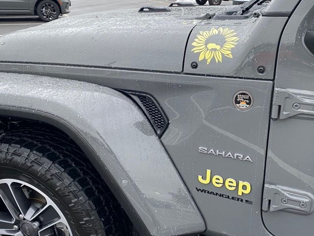 2023 Jeep Wrangler 4-Door Sahara 4x4
