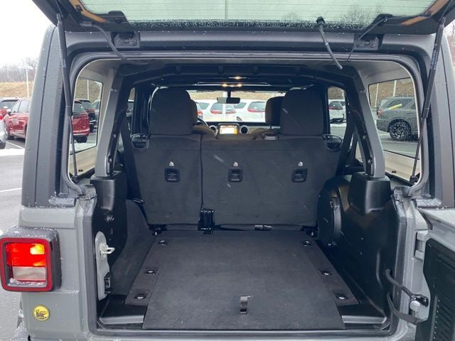 2023 Jeep Wrangler 4-Door Sahara 4x4