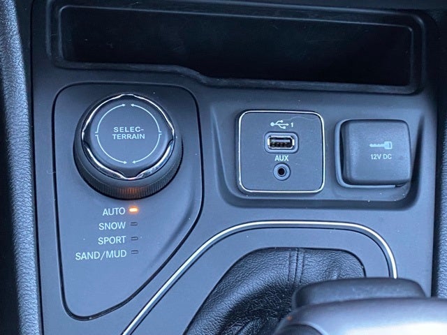 2022 Jeep Cherokee Latitude Lux 4x4