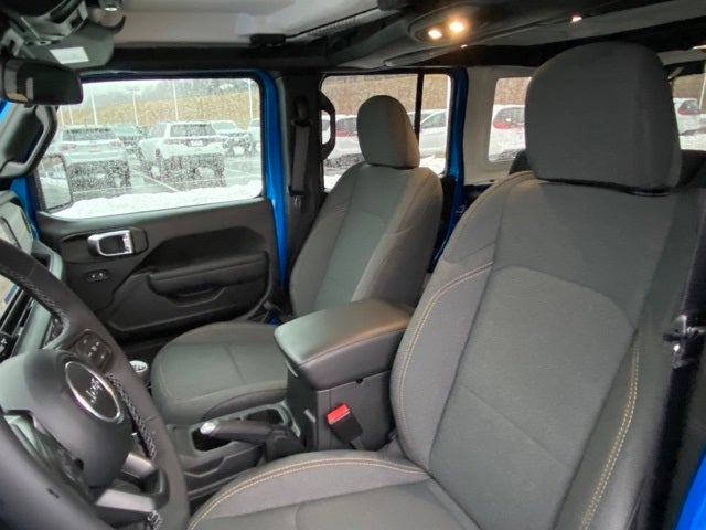 2025 Jeep Wrangler 4-Door Willys 4x4