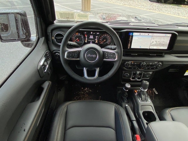 2025 Jeep Wrangler WRANGLER 4-DOOR SAHARA