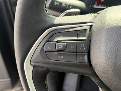 2026 Jeep Grand Cherokee GRAND CHEROKEE LAREDO X 4X4