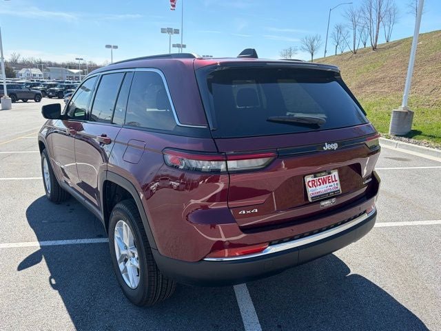 2026 Jeep Grand Cherokee GRAND CHEROKEE LAREDO X 4X4