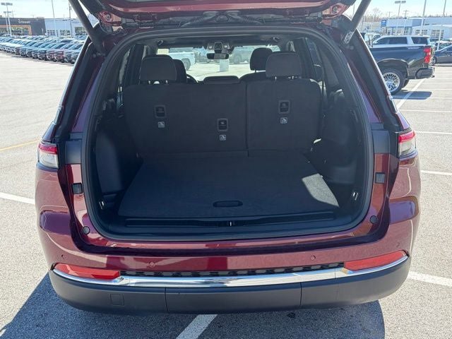 2026 Jeep Grand Cherokee GRAND CHEROKEE LAREDO X 4X4