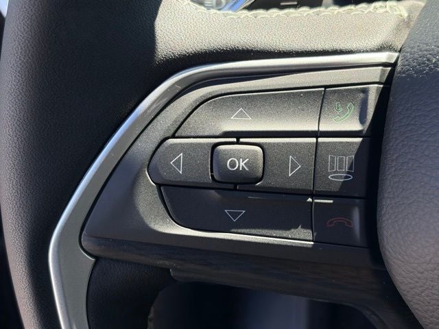 2026 Jeep Grand Cherokee GRAND CHEROKEE LAREDO X 4X4