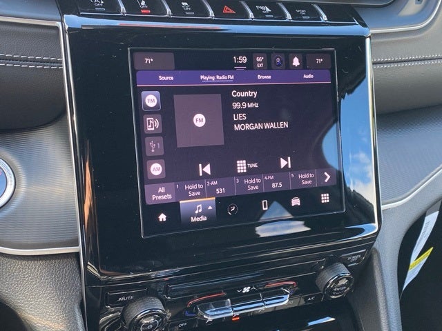 2025 Jeep Grand Cherokee GRAND CHEROKEE LAREDO X 4X4