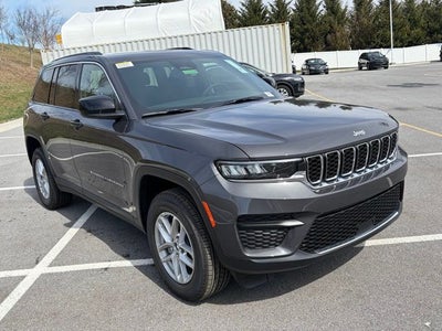 2026 Jeep Grand Cherokee GRAND CHEROKEE LAREDO X 4X4