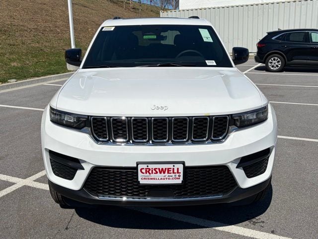 2026 Jeep Grand Cherokee GRAND CHEROKEE LAREDO X 4X4