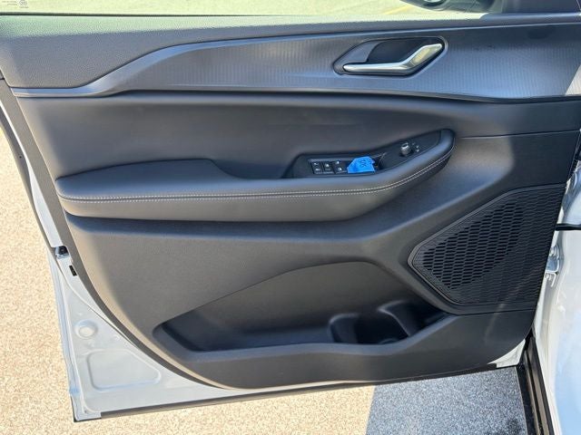 2026 Jeep Grand Cherokee GRAND CHEROKEE LAREDO X 4X4