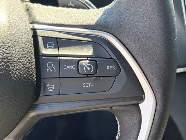 2026 Jeep Grand Cherokee GRAND CHEROKEE LAREDO X 4X4