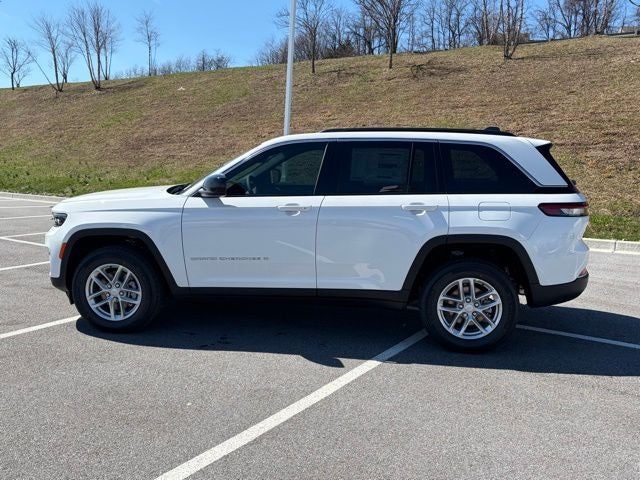 2026 Jeep Grand Cherokee GRAND CHEROKEE LAREDO X 4X4