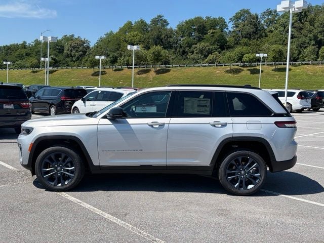 2026 Jeep Grand Cherokee GRAND CHEROKEE 85TH ANNIVERSARY EDITION 4X4