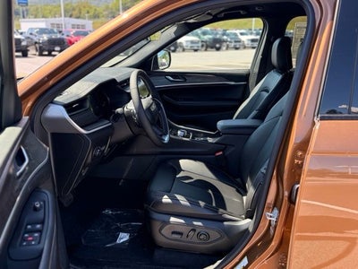 2027 Jeep Grand Cherokee Limited