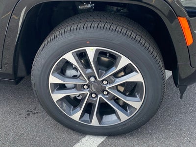 2025 Jeep Grand Cherokee GRAND CHEROKEE OVERLAND 4X4