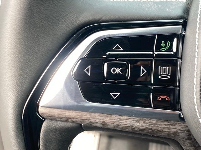 2025 Jeep Grand Cherokee GRAND CHEROKEE OVERLAND 4X4