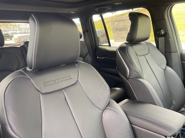 2025 Jeep Grand Cherokee GRAND CHEROKEE OVERLAND 4X4