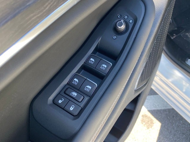 2025 Jeep Grand Cherokee GRAND CHEROKEE OVERLAND 4X4