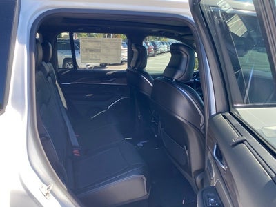 2025 Jeep Grand Cherokee GRAND CHEROKEE OVERLAND 4X4