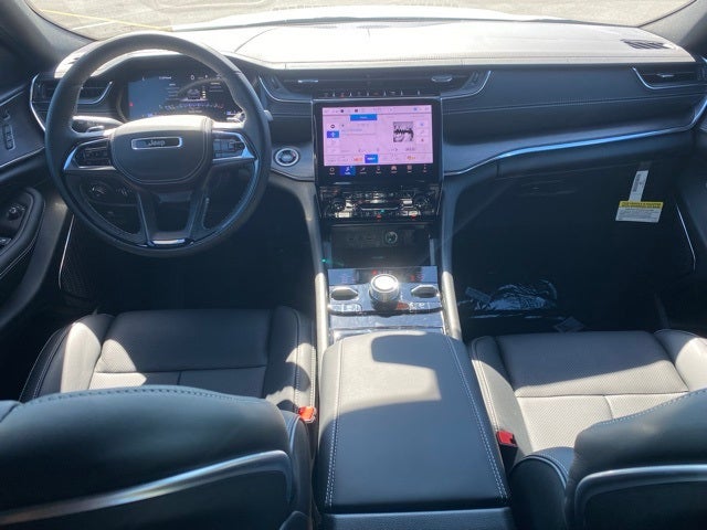 2025 Jeep Grand Cherokee GRAND CHEROKEE OVERLAND 4X4