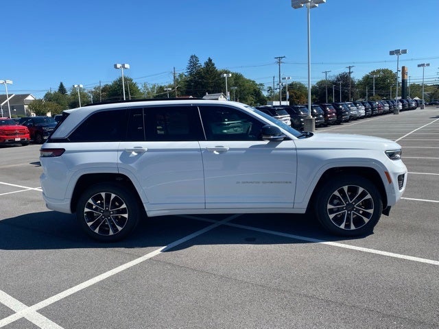 2025 Jeep Grand Cherokee GRAND CHEROKEE OVERLAND 4X4