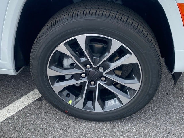 2025 Jeep Grand Cherokee GRAND CHEROKEE OVERLAND 4X4