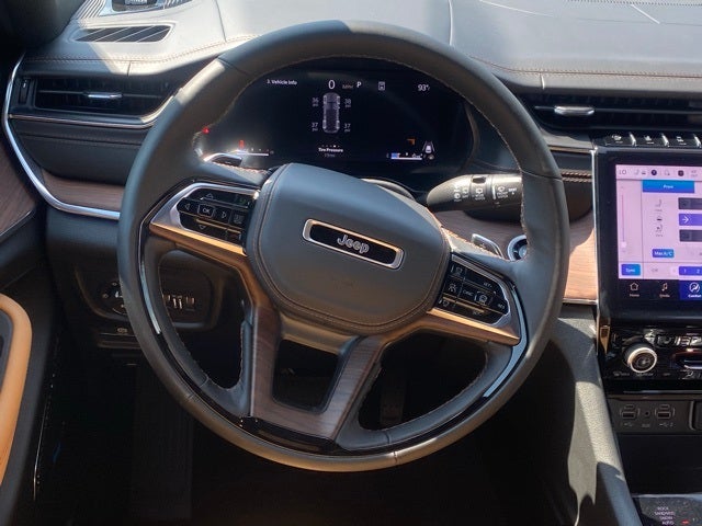 2025 Jeep Grand Cherokee GRAND CHEROKEE SUMMIT 4X4