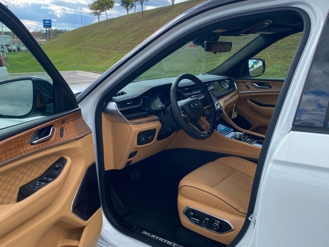 2025 Jeep Grand Cherokee GRAND CHEROKEE SUMMIT RESERVE 4X4