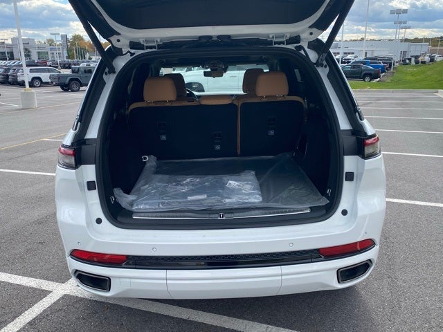 2025 Jeep Grand Cherokee GRAND CHEROKEE SUMMIT RESERVE 4X4