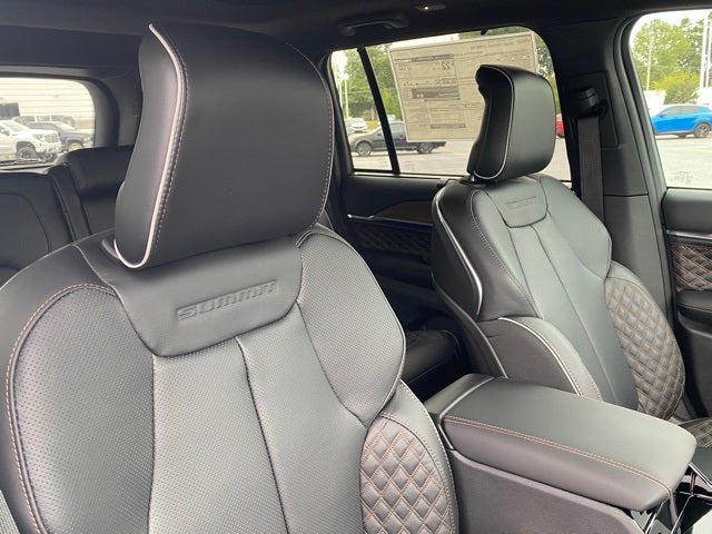 2025 Jeep Grand Cherokee GRAND CHEROKEE SUMMIT 4X4