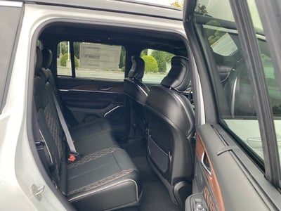 2025 Jeep Grand Cherokee GRAND CHEROKEE SUMMIT 4X4