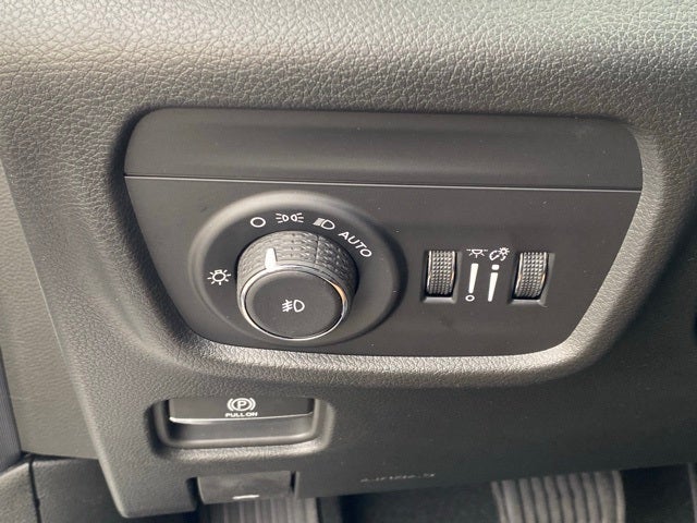 2025 Jeep Grand Cherokee GRAND CHEROKEE SUMMIT 4X4