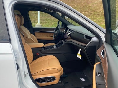 2025 Jeep Grand Cherokee GRAND CHEROKEE SUMMIT 4X4