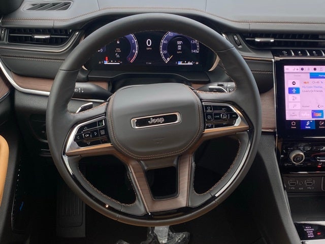 2025 Jeep Grand Cherokee GRAND CHEROKEE SUMMIT 4X4