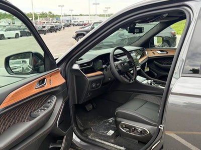 2026 Jeep Grand Cherokee GRAND CHEROKEE SUMMIT 4X4
