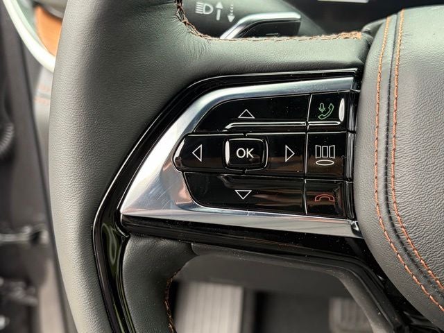 2026 Jeep Grand Cherokee GRAND CHEROKEE SUMMIT 4X4