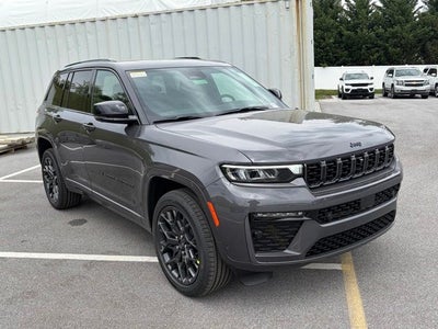 2026 Jeep Grand Cherokee GRAND CHEROKEE SUMMIT 4X4