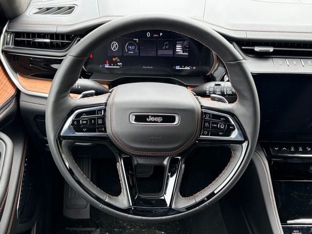 2026 Jeep Grand Cherokee GRAND CHEROKEE SUMMIT 4X4
