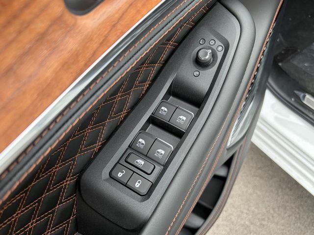 2026 Jeep Grand Cherokee GRAND CHEROKEE SUMMIT 4X4