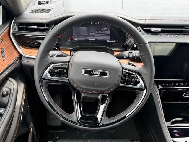 2026 Jeep Grand Cherokee GRAND CHEROKEE SUMMIT 4X4