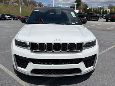 2026 Jeep Grand Cherokee GRAND CHEROKEE SUMMIT 4X4