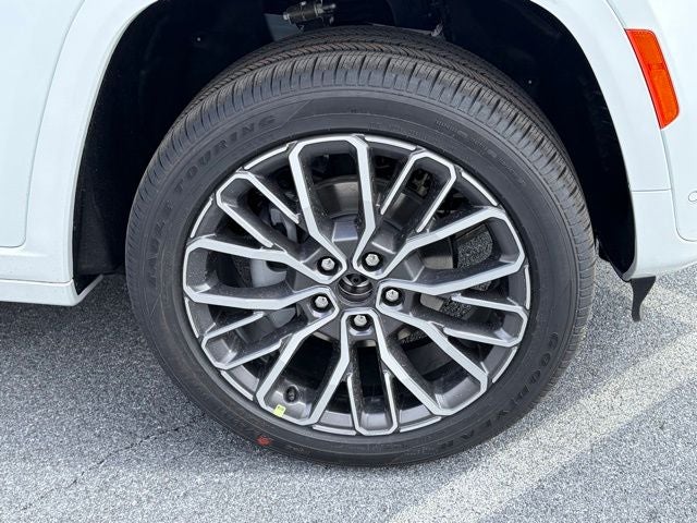 2026 Jeep Grand Cherokee GRAND CHEROKEE SUMMIT 4X4