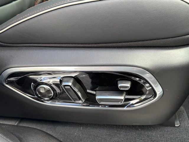 2026 Jeep Grand Cherokee GRAND CHEROKEE SUMMIT 4X4