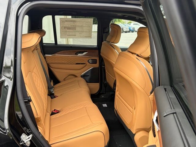 2026 Jeep Grand Cherokee GRAND CHEROKEE SUMMIT 4X4