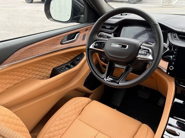 2026 Jeep Grand Cherokee GRAND CHEROKEE SUMMIT 4X4