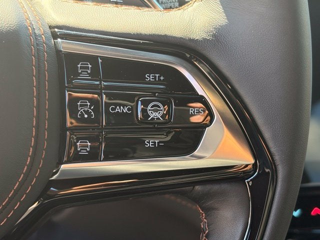 2027 Jeep Grand Cherokee GRAND CHEROKEE SUMMIT 4X4