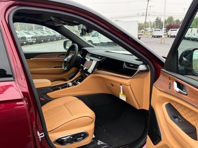 2026 Jeep Grand Cherokee GRAND CHEROKEE SUMMIT 4X4