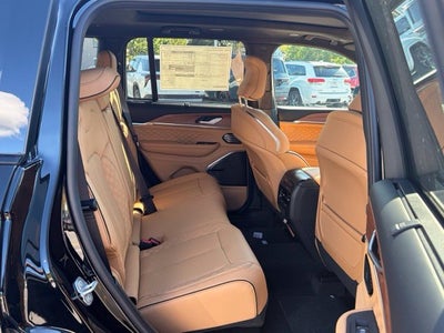2027 Jeep Grand Cherokee GRAND CHEROKEE SUMMIT 4X4