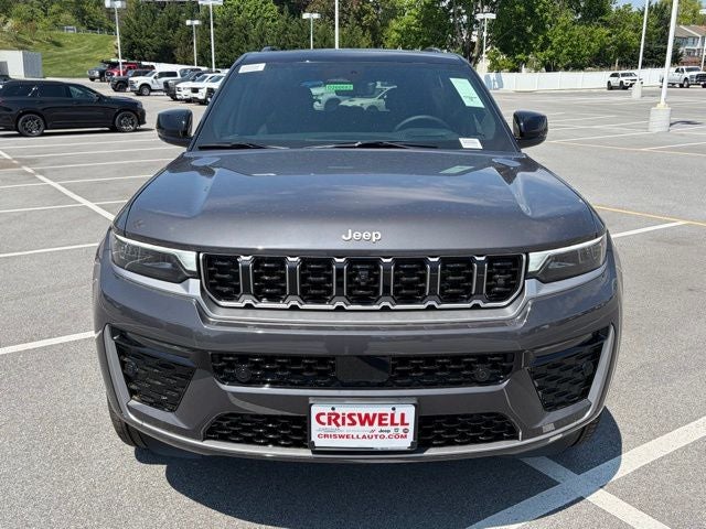2026 Jeep Grand Cherokee GRAND CHEROKEE SUMMIT 4X4